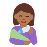 👩🏾‍🍼 Emoji Mujer Que Alimenta Al Bebé: Tono De Piel Oscuro Medio en Twitter Twemoji 13.0.1.