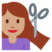 💇🏽‍♀️ Emoji Mujer Cortándose El Pelo: Tono De Piel Medio en Twitter Twemoji 13.0.1.
