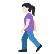 🚶🏻‍♀️ Emoji Mujer Caminando: Tono De Piel Claro en Twitter Twemoji 13.0.1.