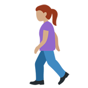 🚶🏽‍♀️ Emoji Mujer Caminando: Tono De Piel Medio en Twitter Twemoji 13.0.1.