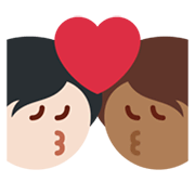 🧑🏾‍❤️‍💋‍🧑🏻 Emoji sich küssendes Paar: Person, Person, mitteldunkle Hautfarbe, helle Hautfarbe Twitter Twemoji 13.1.
