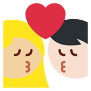 👩🏻‍❤️‍💋‍👨🏼 Emoji Beso - Mujer: Tono De Piel Claro, Hombre: Tono De Piel Claro Medio en Twitter Twemoji 13.1.