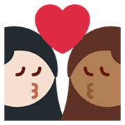 👩🏻‍❤️‍💋‍👩🏾 Emoji sich küssendes Paar - Frau: helle Hautfarbe, Frau: mitteldunkle Hautfarbe Twitter Twemoji 13.1.