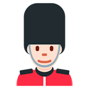 Emoji 💂🏻‍♂️ Guardia Uomo: Carnagione Chiara su Twitter Twemoji 2.2.