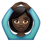 🙆🏿 Emoji Person mit Händen auf dem Kopf: dunkle Hautfarbe WhatsApp 2.19.244.