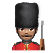 Emoji 💂🏽‍♂️ Guardia Uomo: Carnagione Olivastra su WhatsApp 2.19.244.