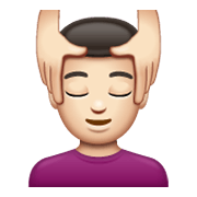 💆🏻‍♂️ Emoji Mann, der eine Kopfmassage bekommt: helle Hautfarbe WhatsApp 2.19.244.