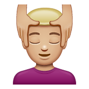 Emoji 💆🏼‍♂️ Uomo Che Riceve Un Massaggio: Carnagione Abbastanza Chiara su WhatsApp 2.19.352.