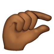 🤏🏾 Emoji Mão Beliscando: Pele Morena Escura na WhatsApp 2.19.352.