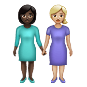 👩🏿‍🤝‍👩🏼 Emoji Duas Mulheres De Mãos Dadas: Pele Escura E Pele Morena Clara na WhatsApp 2.19.352.