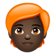 🧑🏿‍🦰 Emoji Erwachsener: dunkle Hautfarbe, rotes Haar WhatsApp 2.20.198.15.