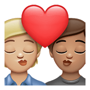 Emoji 🧑🏼‍❤️‍💋‍🧑🏽 Bacio Tra Coppia: persona, persona, Carnagione Abbastanza Chiara, Carnagione Olivastra su WhatsApp 2.21.23.23.
