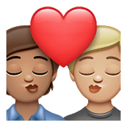 🧑🏽‍❤️‍💋‍🧑🏼 Emoji Beijo: Pessoa, Pessoa, Pele Morena, Pele Morena Clara na WhatsApp 2.21.23.23.
