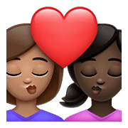 👩🏽‍❤️‍💋‍👩🏿 Emoji Beijo - Mulher: Pele Morena, Mulher: Pele Escura na WhatsApp 2.21.23.23.