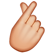 🫰🏼 Emoji Mano Con El Dedo Índice Y El Pulgar Cruzados: Tono De Piel Claro Medio en WhatsApp 2.22.8.79.