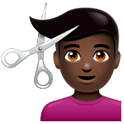 💇🏿‍♂️ Emoji Mann beim Haareschneiden: dunkle Hautfarbe WhatsApp 2.22.8.79.