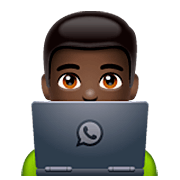 👨🏿‍💻 Emoji IT-Experte: dunkle Hautfarbe WhatsApp 2.22.8.79.