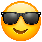 😎 Emoji Rosto Sorridente Com óculos Escuros na WhatsApp 2.22.8.79.