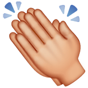 👏🏼 Emoji Mãos Aplaudindo: Pele Morena Clara na WhatsApp 2.23.2.72.