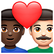 👨🏿‍❤️‍👨🏻 Emoji Casal Apaixonado - Homem: Pele Escura, Homem: Pele Clara na WhatsApp 2.23.2.72.