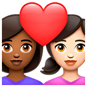 👩🏾‍❤️‍👩🏻 Emoji Pareja Enamorada - Mujer: Tono De Piel Oscuro Medio, Mujer: Tono De Piel Claro en WhatsApp 2.23.2.72.