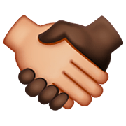 🫱🏼‍🫲🏿 Emoji Handschlag: mittelhelle Hautfarbe, dunkle Hautfarbe WhatsApp 2.23.2.72.
