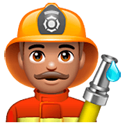 Emoji 👨🏽‍🚒 Pompiere Uomo: Carnagione Olivastra su WhatsApp 2.23.2.72.