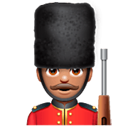 Emoji 💂🏽‍♂️ Guardia Uomo: Carnagione Olivastra su WhatsApp 2.23.2.72.