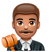 Emoji 👨🏽‍⚖️ Giudice Uomo: Carnagione Olivastra su WhatsApp 2.23.2.72.