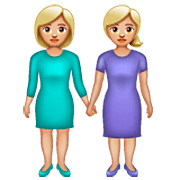 Emoji 👭🏼 Due Donne Che Si Tengono Per Mano: Carnagione Abbastanza Chiara su WhatsApp 2.23.2.72.