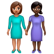 👩🏽‍🤝‍👩🏿 Emoji händchenhaltende Frauen: mittlere Hautfarbe, dunkle Hautfarbe WhatsApp 2.23.2.72.